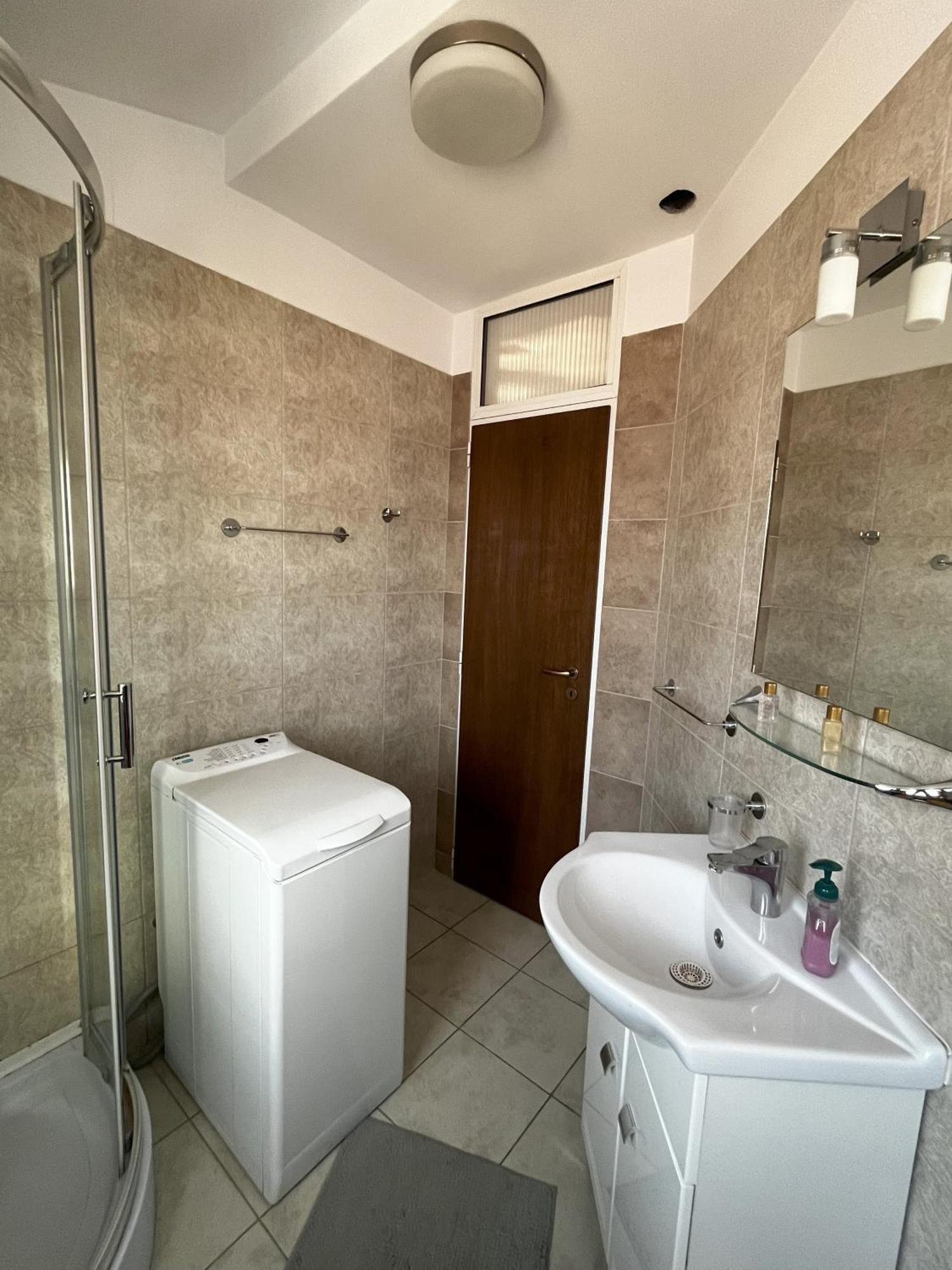 Apartament Modern Brasov Bagian luar foto