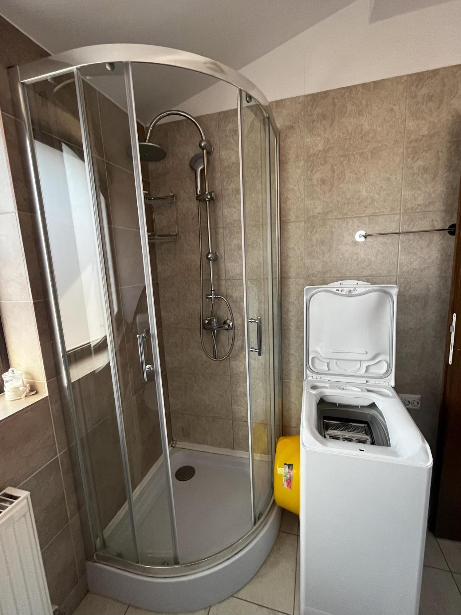 Apartament Modern Brasov Bagian luar foto